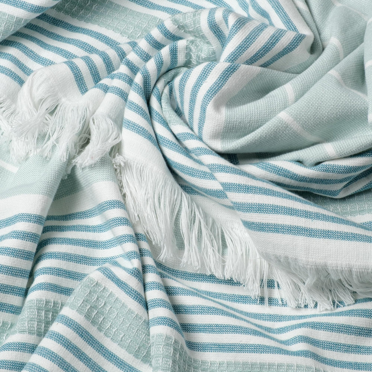 LINVIA Beach Towel - Basic